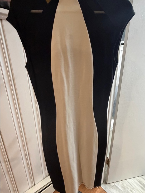 Fashion Nova Dresses & Skirts - Fashion Nova Black and white Colorblock Midi Dress